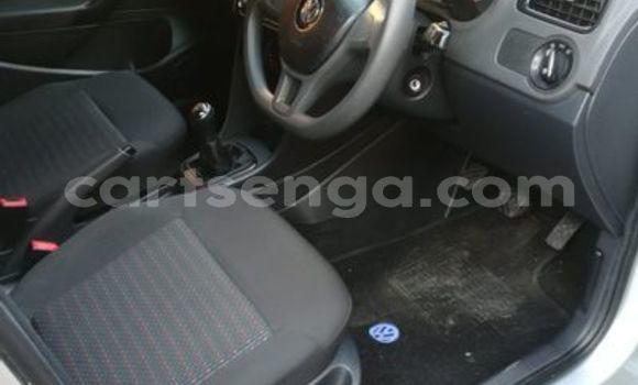 Acheter Occasion Voiture Volkswagen Polo Gris à Ezulwini, Hhohho Acheter Occasion Voiture Volkswagen Polo Gris à Ezulwini, Hhohho