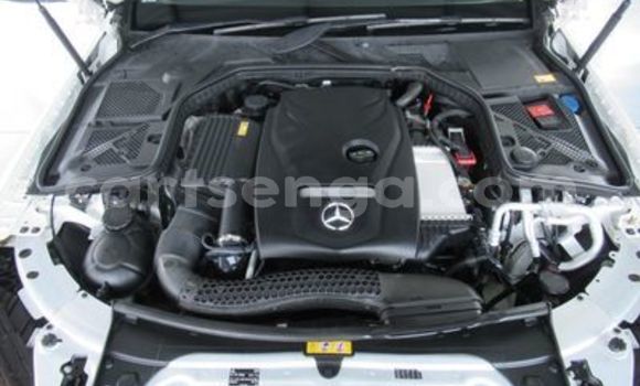 Acheter Occasion Voiture Mercedes-Benz C-Classe Blanc à Ezulwini, Hhohho Acheter Occasion Voiture Mercedes-Benz C-Classe Blanc à Ezulwini, Hhohho