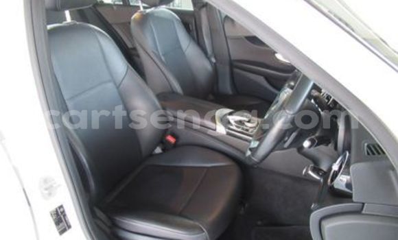 Acheter Occasion Voiture Mercedes-Benz C-Classe Blanc à Ezulwini, Hhohho Acheter Occasion Voiture Mercedes-Benz C-Classe Blanc à Ezulwini, Hhohho