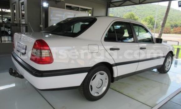Acheter Occasion Voiture Mercedes‒Benz A–Class Blanc à Ezulwini, Hhohho Acheter Occasion Voiture Mercedes‒Benz A–Class Blanc à Ezulwini, Hhohho