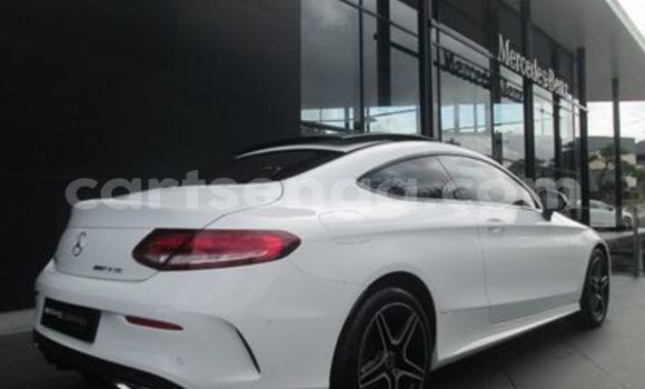 Acheter Occasion Voiture Mercedes‒Benz C–Class Blanc à Ezulwini, Hhohho Acheter Occasion Voiture Mercedes‒Benz C–Class Blanc à Ezulwini, Hhohho