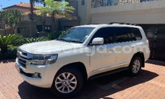 Acheter Occasion Voiture Toyota Land Cruiser Blanc à Manzini, Manzini Acheter Occasion Voiture Toyota Land Cruiser Blanc à Manzini, Manzini