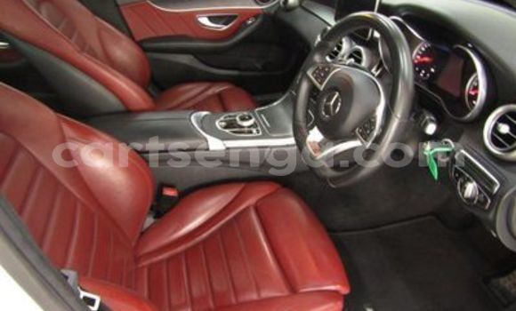 Acheter Occasion Voiture Mercedes-Benz C-Classe Blanc à Ezulwini, Hhohho Acheter Occasion Voiture Mercedes-Benz C-Classe Blanc à Ezulwini, Hhohho