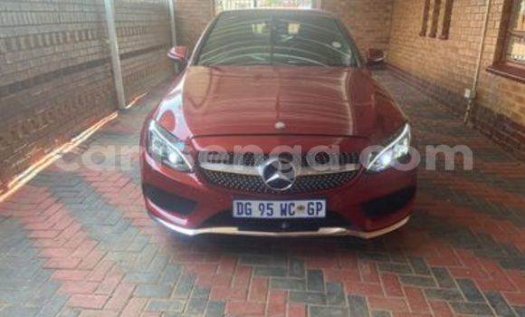 Nunua Ilio tumika Mercedes-Benz C-Classe Red Gari ndani ya Ezulwini nchini Hhohho