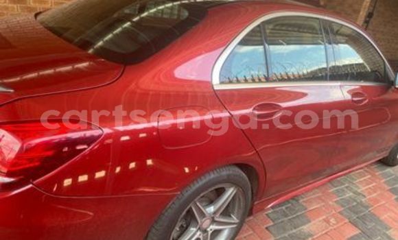 Acheter Occasion Voiture Mercedes-Benz C-Classe Rouge à Ezulwini, Hhohho Acheter Occasion Voiture Mercedes-Benz C-Classe Rouge à Ezulwini, Hhohho