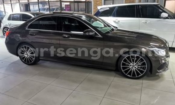 Acheter Occasion Voiture Mercedes‒Benz A–Class Noir à Ezulwini, Hhohho Acheter Occasion Voiture Mercedes‒Benz A–Class Noir à Ezulwini, Hhohho