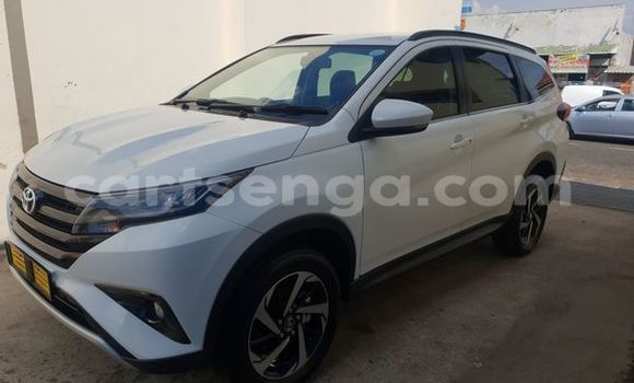 Acheter Occasion Voiture Toyota Rush Blanc à Manzini, Manzini Acheter Occasion Voiture Toyota Rush Blanc à Manzini, Manzini