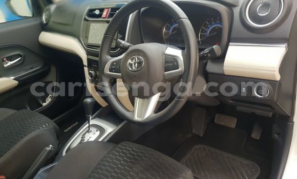 Acheter Occasion Voiture Toyota Rush Blanc à Manzini, Manzini Acheter Occasion Voiture Toyota Rush Blanc à Manzini, Manzini
