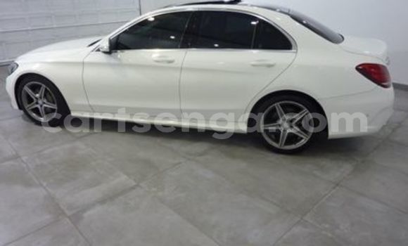 Nunua Ilio tumika Mercedes‒Benz C–Class White Gari ndani ya Ezulwini nchini Hhohho Nunua Ilio tumika Mercedes‒Benz C–Class White Gari ndani ya Ezulwini nchini Hhohho