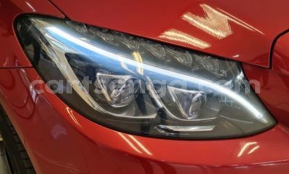 Nunua Ilio tumika Mercedes‒Benz C–Class Red Gari ndani ya Ezulwini nchini Hhohho Nunua Ilio tumika Mercedes‒Benz C–Class Red Gari ndani ya Ezulwini nchini Hhohho
