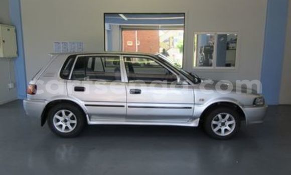 Nunua Ilio tumika Toyota Tacoma Silver Gari ndani ya Ezulwini nchini Hhohho Nunua Ilio tumika Toyota Tacoma Silver Gari ndani ya Ezulwini nchini Hhohho