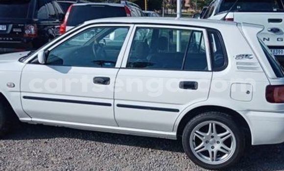 Nunua Ilio tumika Toyota Tacoma Silver Gari ndani ya Ezulwini nchini Hhohho