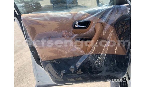 Nunua Imported Nissan Patrol White Gari ndani ya Import - Dubai nchini Hhohho Nunua Imported Nissan Patrol White Gari ndani ya Import - Dubai nchini Hhohho