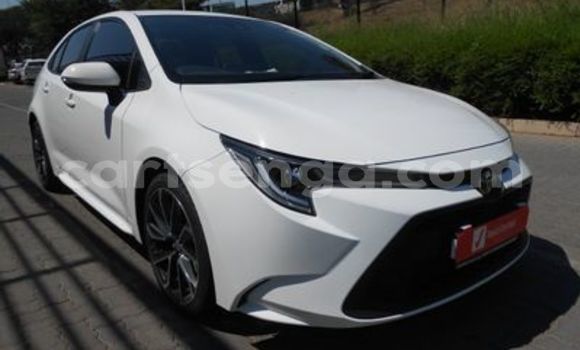 Acheter Occasion Voiture Toyota Corolla Blanc à Ezulwini, Hhohho Acheter Occasion Voiture Toyota Corolla Blanc à Ezulwini, Hhohho