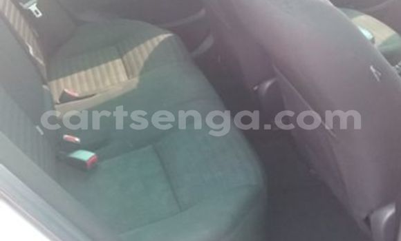 Acheter Occasion Voiture Toyota Corolla Blanc à Ezulwini, Hhohho Acheter Occasion Voiture Toyota Corolla Blanc à Ezulwini, Hhohho