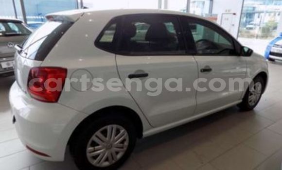 Acheter Occasion Voiture Volkswagen Polo Blanc à Ezulwini, Hhohho Acheter Occasion Voiture Volkswagen Polo Blanc à Ezulwini, Hhohho