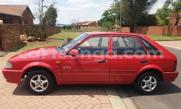 Acheter Occasion Voiture Mazda 323 Rouge à Ezulwini, Hhohho Acheter Occasion Voiture Mazda 323 Rouge à Ezulwini, Hhohho