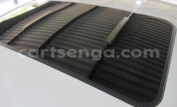 Nunua Ilio tumika BMW 1–Series White Gari ndani ya Ezulwini nchini Hhohho Nunua Ilio tumika BMW 1–Series White Gari ndani ya Ezulwini nchini Hhohho