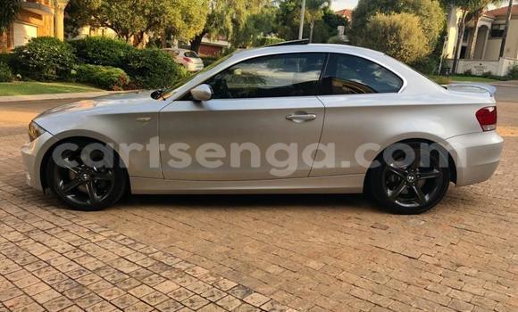 Acheter Occasion Voiture BMW 1-Series Gris à Ezulwini, Hhohho Acheter Occasion Voiture BMW 1-Series Gris à Ezulwini, Hhohho