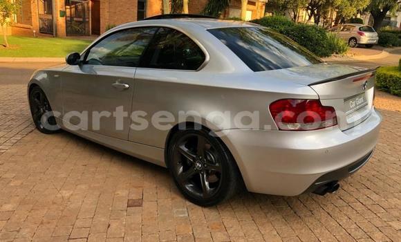 Acheter Occasion Voiture BMW 1-Series Gris à Ezulwini, Hhohho Acheter Occasion Voiture BMW 1-Series Gris à Ezulwini, Hhohho