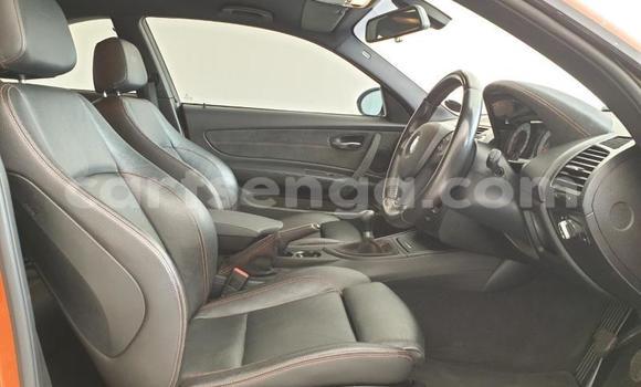 Nunua Ilio tumika BMW 1-Series Red Gari ndani ya Ezulwini nchini Hhohho Nunua Ilio tumika BMW 1-Series Red Gari ndani ya Ezulwini nchini Hhohho