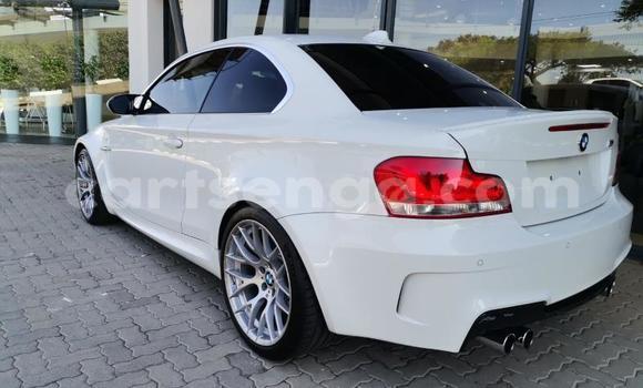 Acheter Occasion Voiture BMW 1–Series Blanc à Ezulwini, Hhohho Acheter Occasion Voiture BMW 1–Series Blanc à Ezulwini, Hhohho