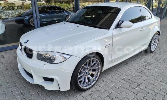 Acheter Occasion Voiture BMW 1–Series Blanc à Ezulwini, Hhohho Acheter Occasion Voiture BMW 1–Series Blanc à Ezulwini, Hhohho