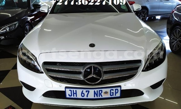 Acheter Occasion Voiture Mercedes‒Benz C–Class Blanc à Mbabane, Manzini