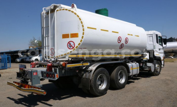 Buy Used Nissan UD White Truck in Mbabane in Manzini Buy Used Nissan UD White Truck in Mbabane in Manzini