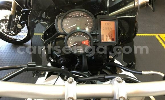 Nunua Ilio tumika BMW G 450 White Bike ndani ya Manzini nchini Manzini Nunua Ilio tumika BMW G 450 White Bike ndani ya Manzini nchini Manzini