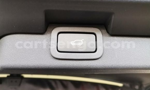 Acheter Occasion Voiture Land Rover Discovery Gris à Ezulwini, Hhohho Acheter Occasion Voiture Land Rover Discovery Gris à Ezulwini, Hhohho