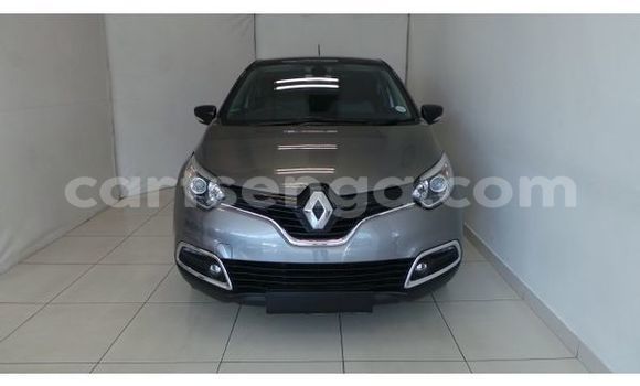 Buy Used Renault Captur Silver Car in Big Bend in Lubombo District