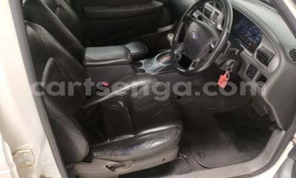 Acheter Occasion Voiture FORD MUSTANG Blanc à Big Bend, Lubombo District Acheter Occasion Voiture FORD MUSTANG Blanc à Big Bend, Lubombo District