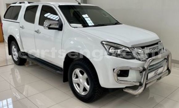 Buy Used Isuzu KB White Car in Big Bend in Lubombo District