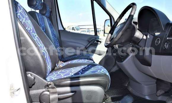Acheter Occasion Utilitaire Mercedes‒Benz Sprinter Blanc à Big Bend, Lubombo District Acheter Occasion Utilitaire Mercedes‒Benz Sprinter Blanc à Big Bend, Lubombo District