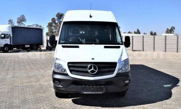 Acheter Occasion Utilitaire Mercedes‒Benz Sprinter Blanc à Big Bend, Lubombo District Acheter Occasion Utilitaire Mercedes‒Benz Sprinter Blanc à Big Bend, Lubombo District