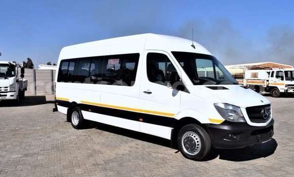 Acheter Occasion Utilitaire Mercedes‒Benz Sprinter Blanc à Big Bend, Lubombo District Acheter Occasion Utilitaire Mercedes‒Benz Sprinter Blanc à Big Bend, Lubombo District