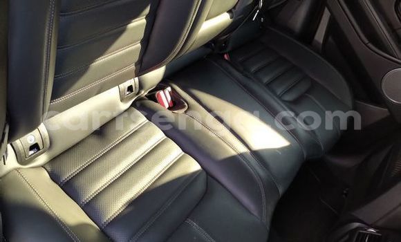 Buy Used Land Rover Range Rover Evoque Silver Car in Ezulwini in Hhohho Buy Used Land Rover Range Rover Evoque Silver Car in Ezulwini in Hhohho