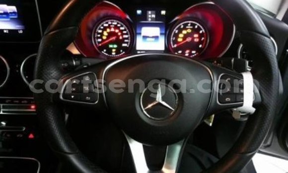 Buy Used Mercedes-Benz C-Classe Silver Car in Mbabane in Manzini Buy Used Mercedes-Benz C-Classe Silver Car in Mbabane in Manzini