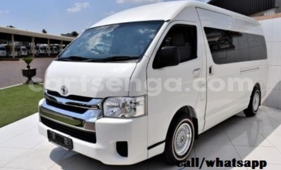 Buy Used Toyota Hiace White Car in Mbabane in Manzini