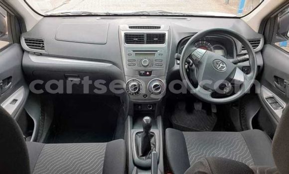 Acheter Occasion Voiture Toyota Avanza Gris à Mbabane, Manzini Acheter Occasion Voiture Toyota Avanza Gris à Mbabane, Manzini