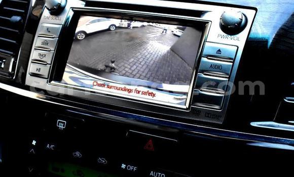 Nunua Ilio tumika Toyota Fortuner Silver Gari ndani ya Mbabane nchini Manzini Nunua Ilio tumika Toyota Fortuner Silver Gari ndani ya Mbabane nchini Manzini