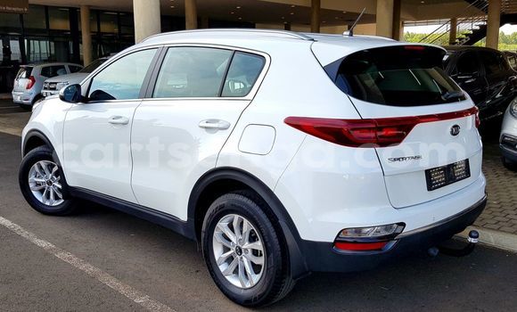 Acheter Occasion Voiture Kia Sportage Blanc à Nhlangano, Shiselweni District Acheter Occasion Voiture Kia Sportage Blanc à Nhlangano, Shiselweni District