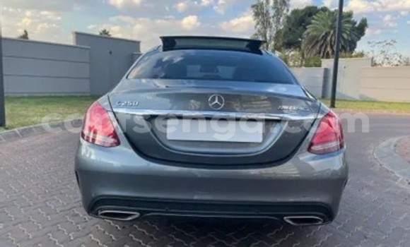 Acheter Occasion Voiture Mercedes‒Benz 250 Gris à Mhlume, Lubombo District Acheter Occasion Voiture Mercedes‒Benz 250 Gris à Mhlume, Lubombo District