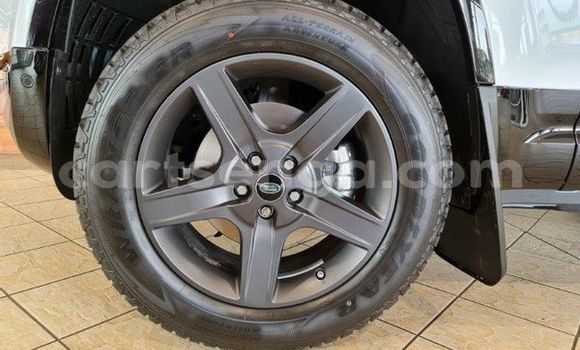 Acheter Occasion Voiture Land Rover Defender Blanc à Big Bend, Lubombo Acheter Occasion Voiture Land Rover Defender Blanc à Big Bend, Lubombo