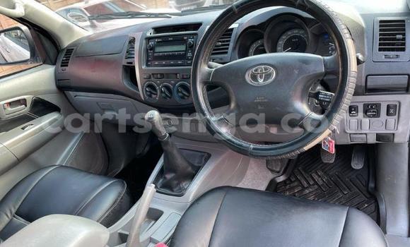 Nunua Ilio tumika Toyota Hilux White Gari ndani ya Big Bend nchini Lubombo Nunua Ilio tumika Toyota Hilux White Gari ndani ya Big Bend nchini Lubombo