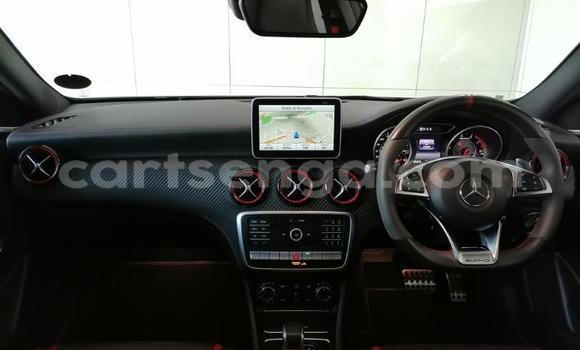 Nunua Ilio tumika Mercedes‒Benz A-klasse AMG White Gari ndani ya Big Bend nchini Lubombo Nunua Ilio tumika Mercedes‒Benz A-klasse AMG White Gari ndani ya Big Bend nchini Lubombo