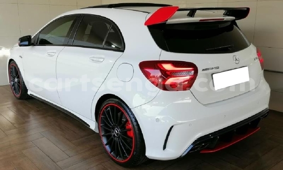 Nunua Ilio tumika Mercedes‒Benz A-klasse AMG White Gari ndani ya Big Bend nchini Lubombo Nunua Ilio tumika Mercedes‒Benz A-klasse AMG White Gari ndani ya Big Bend nchini Lubombo