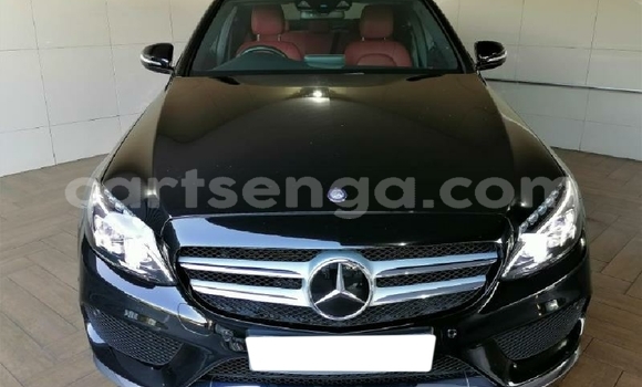 Nunua Ilio tumika Mercedes‒Benz 250 Black Gari ndani ya Hlatikulu nchini Wilaya ya Shiselweni Nunua Ilio tumika Mercedes‒Benz 250 Black Gari ndani ya Hlatikulu nchini Wilaya ya Shiselweni