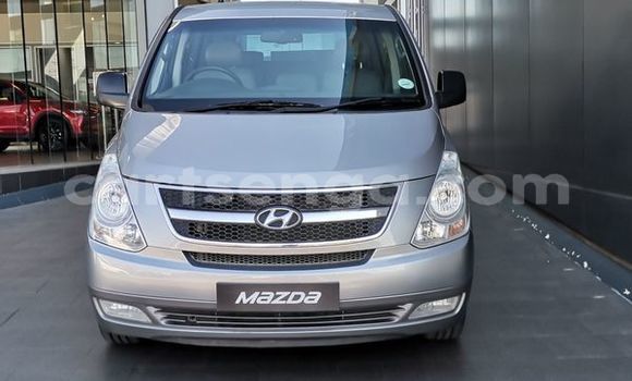 Buy Used Hyundai H1 White Car in Big Bend in Lubombo District Buy Used Hyundai H1 White Car in Big Bend in Lubombo District